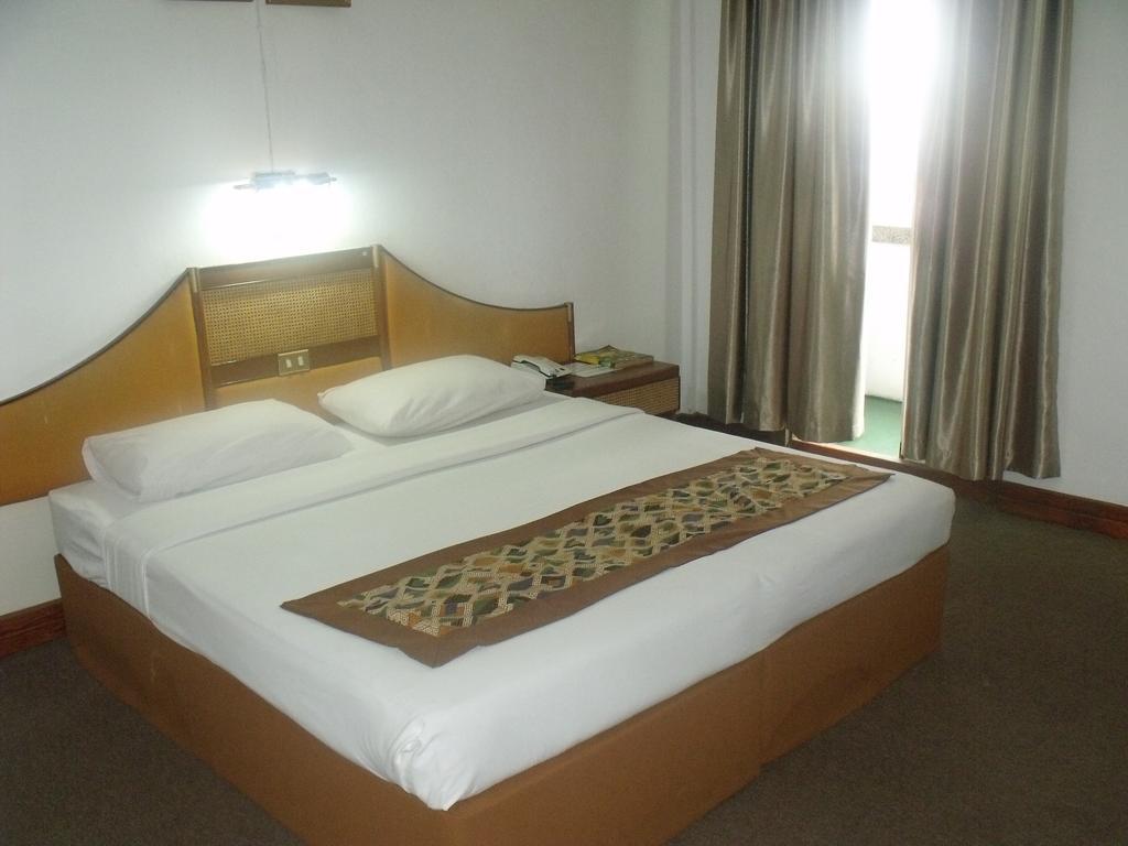 Lao Hotel เวียงจันทน์ ภายนอก รูปภาพ